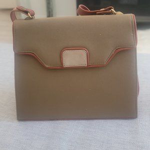 Vintage Bally handbag / purse
